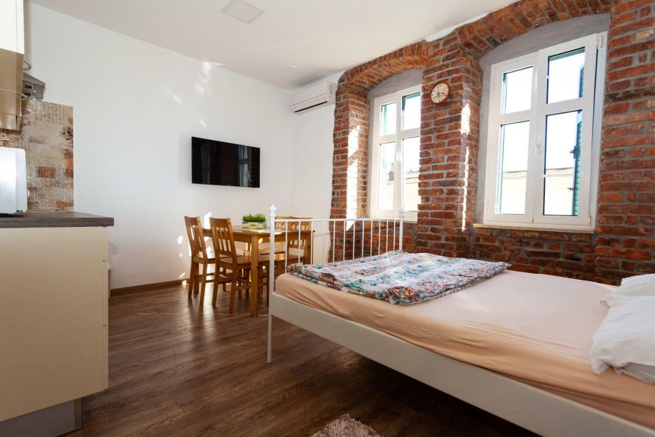 Lighthouse Apartment